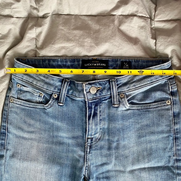 Lucky Brand Cropped Bootcut Jeans Size 6 - Picture 7 of 10